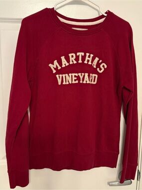 Martha's Vineyard Women's Red Crewneck Sweatshirt